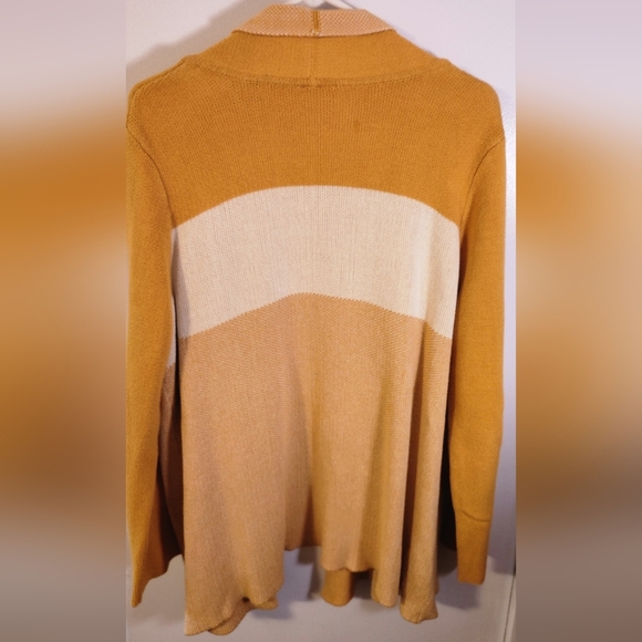 Modcloth Mustard and Cream Open-Front Cardigan - Picture 4 of 9